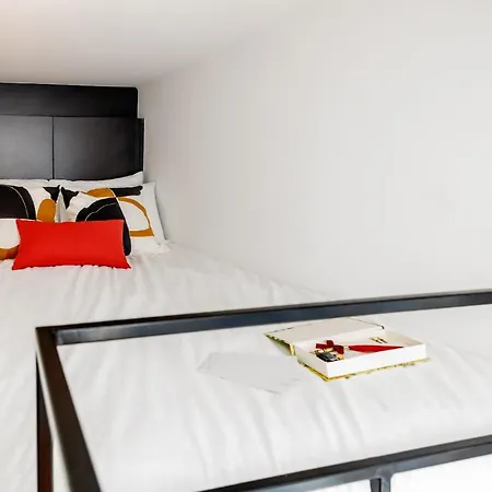 Saudade Micro Loft - Santos * Lissabon