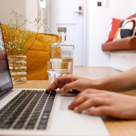 Saudade Micro Loft - Santos Daire