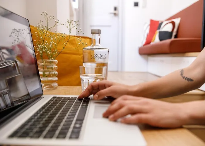 Santos Urban Studios Apartment